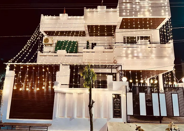Reegi Luxury Stay